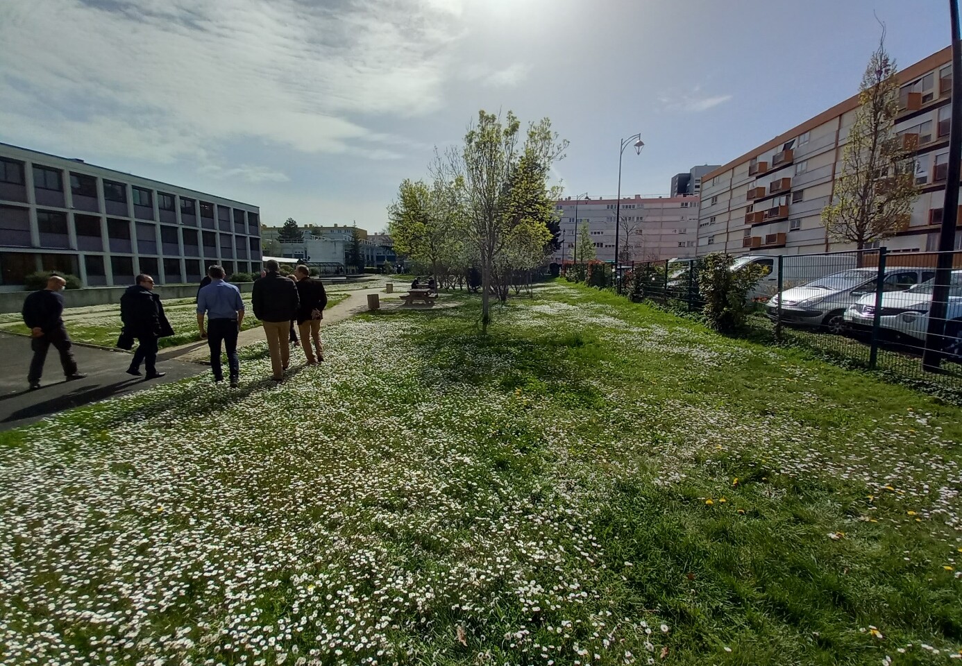 Entreprise familiale de Travaux public, voiries, réseaux divers & maçonnerie en Ile-de-France | S3R dans les Yvelines 78 Travaux de VRD et d’aménagement extérieurs à Epinay sous Sénart